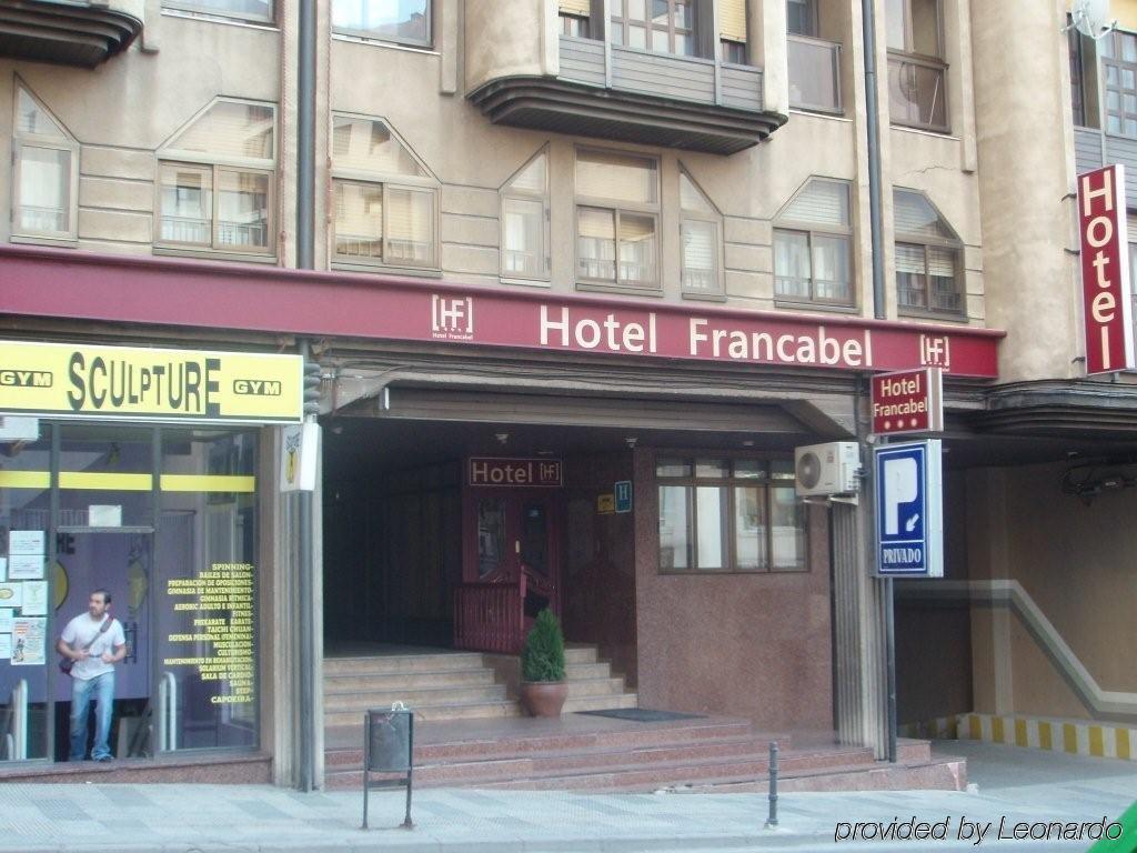 Oyo Hotel Francabel Куенка Екстериор снимка