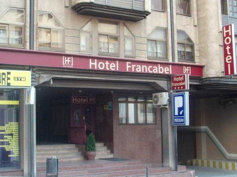Oyo Hotel Francabel Куенка Екстериор снимка