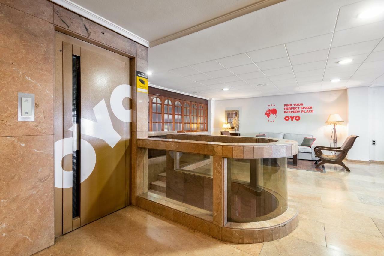 Oyo Hotel Francabel Куенка Екстериор снимка